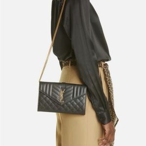 Saint Laurent Envelope Quilted Pebbled Leather
Waller With Gold Chain